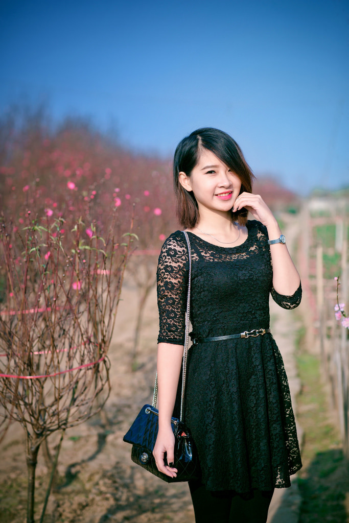 白嫩初高中害羞小美女